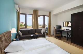 Апарт-отели Sunrise All Suites Resort- All Inclusive Обзор Двухместный номер с 1 кроватью и балконом-2